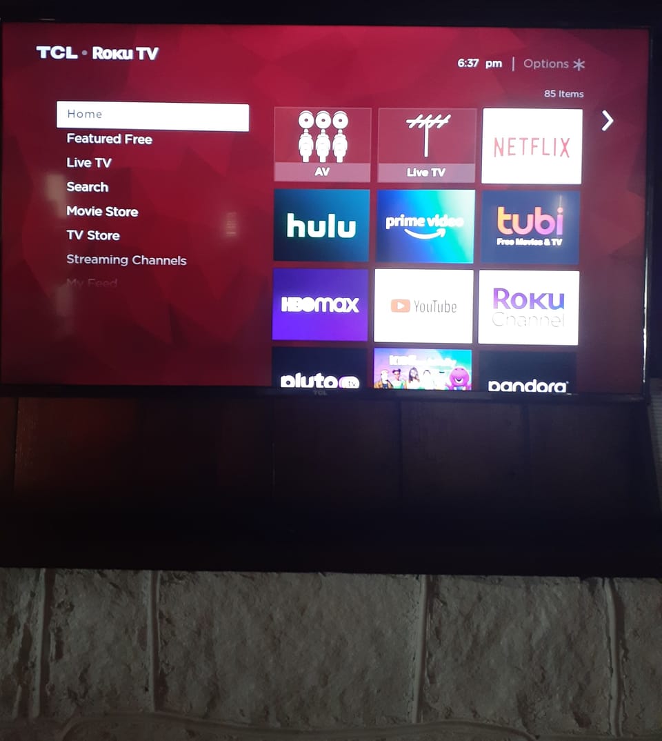 Smart TV (living room)