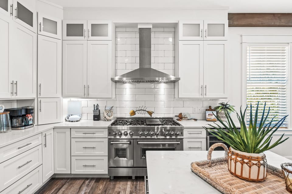 First Floor: Kitchen