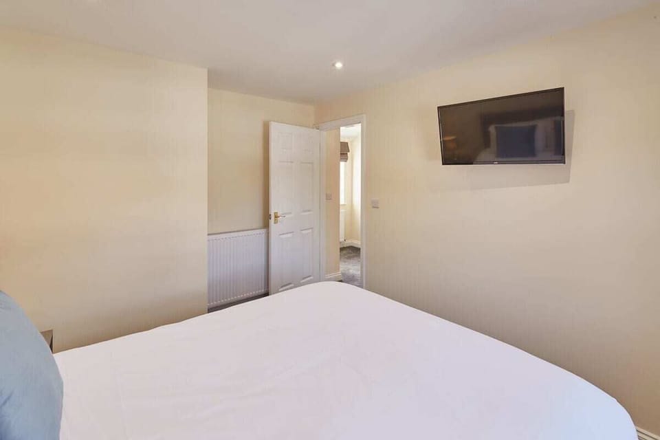 The Cottage @ Bagdale Hall, Whitby - Host & Stay