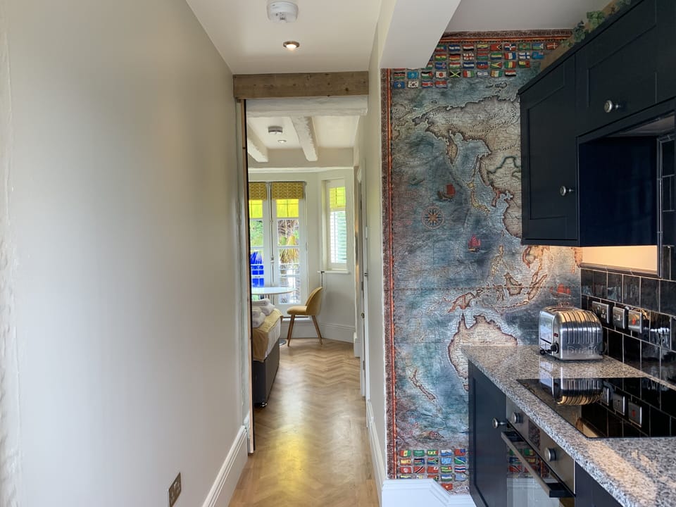 Deluxe Suite, Ensuite (5) | Lobby