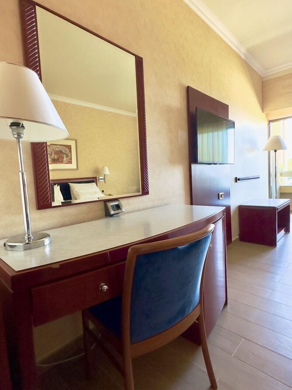 In-room safe, laptop workspace, soundproofing, free WiFi