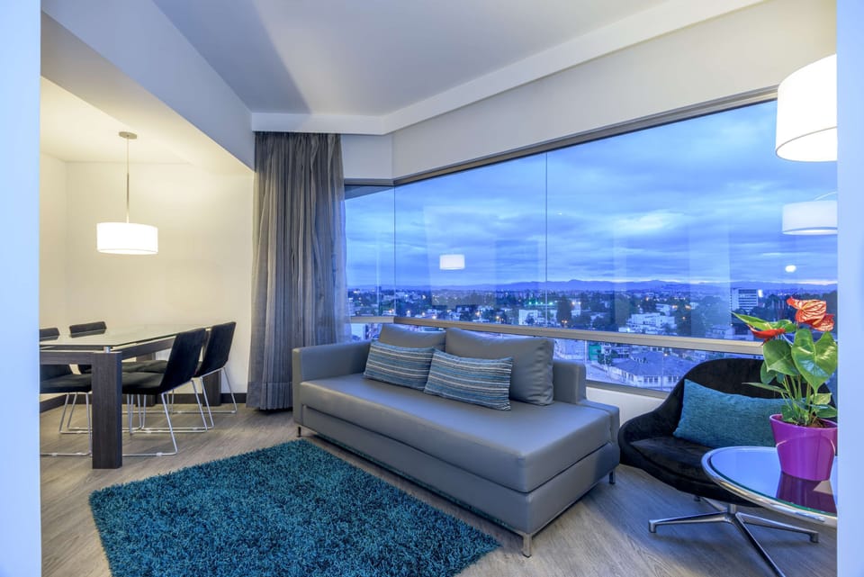 In-room safe, desk, laptop workspace, soundproofing