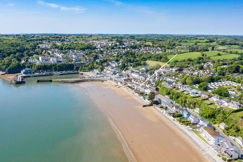 Beach Front House, Direct Beach Access, Spectacular Sea Views