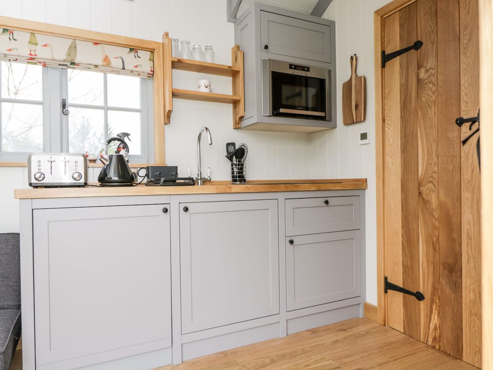 Cottage | Interior