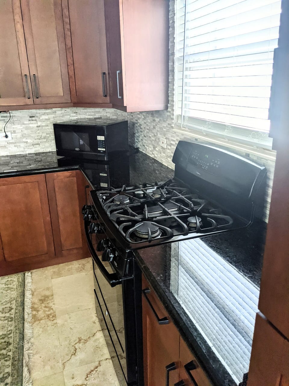 6 burner gas stove.