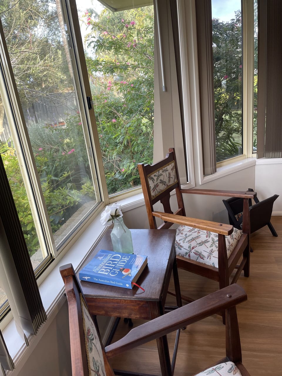 Bird watching table off rumpus