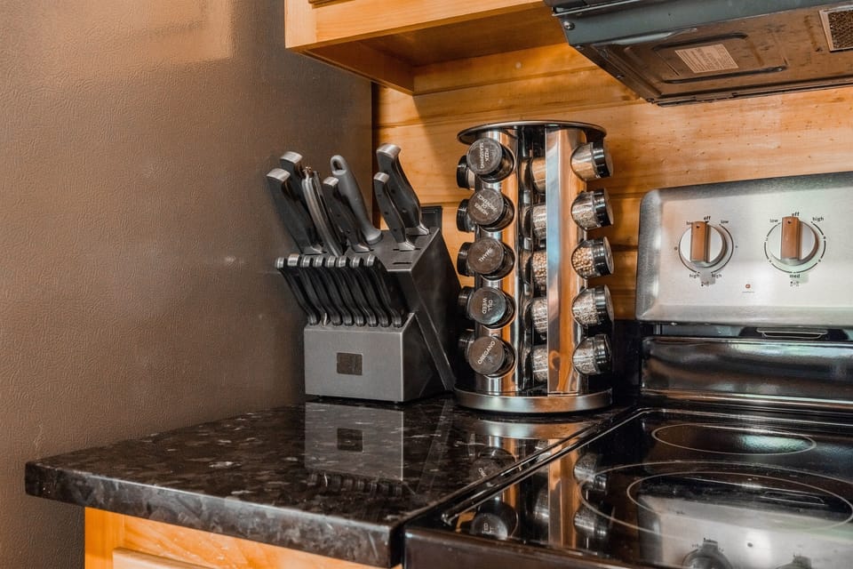Fully stocked kitchen for all your cooking and baking needs