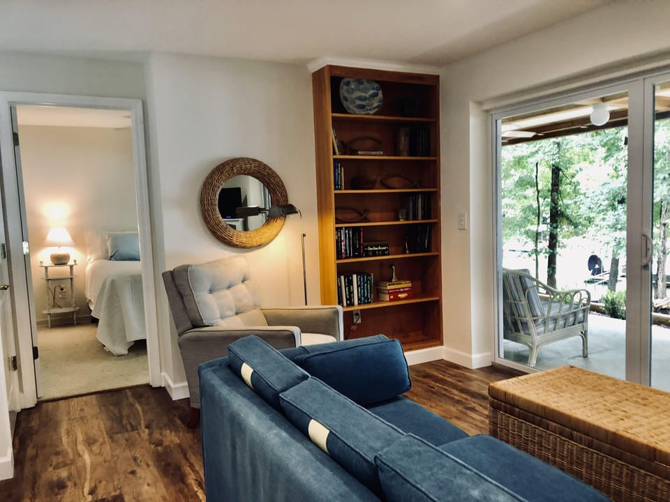 Downstairs living area…play some board games, watch TV or look out at the lake