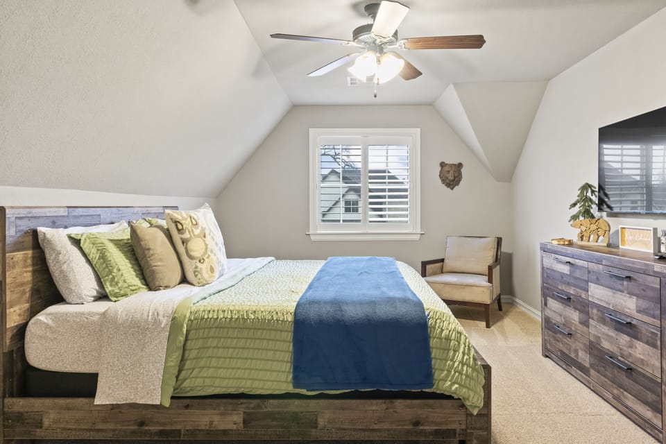 King Suite Upstairs