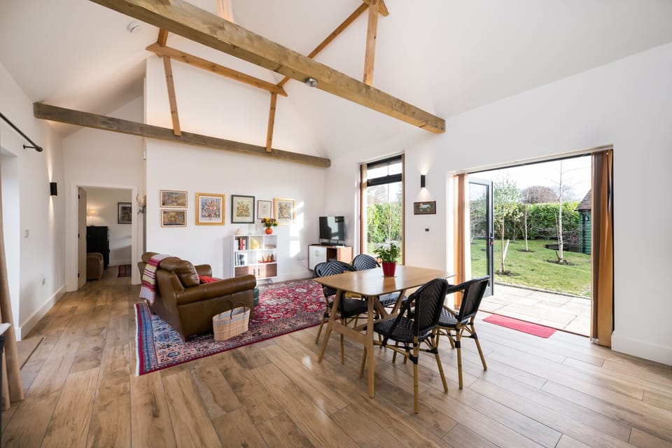 Another view showing the dining area