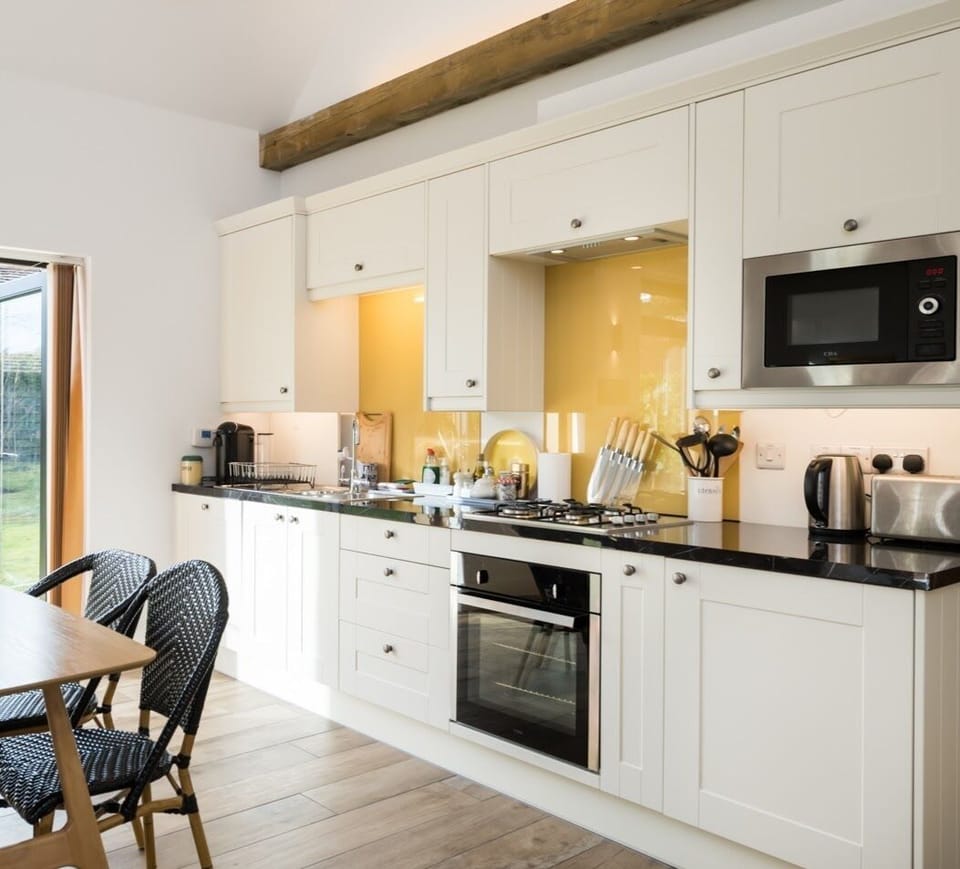 Well equipped kitchen