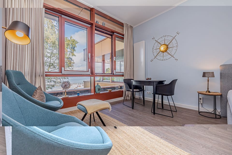 spacious, bright living area