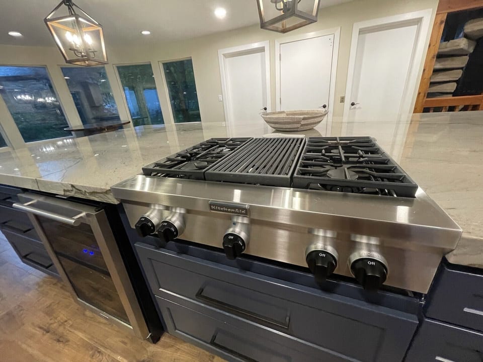 Commercial grade cooktop