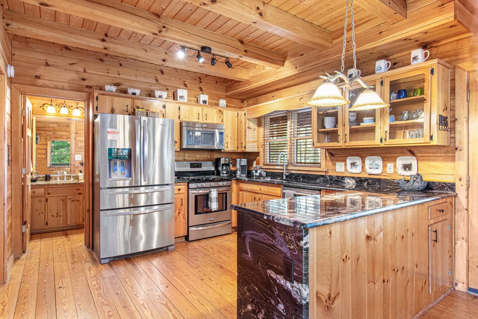 Fully-Stocked Stainless Steel Kitchen: Tableware, Dishware, Pots, Pans & Spices