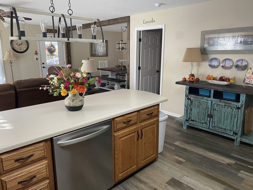 Kitchen Bar