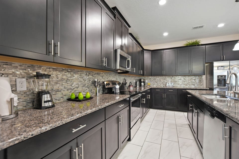 Luxury Villa, Private Bathroom (Havilah Vacation Villa) | Shared kitchen