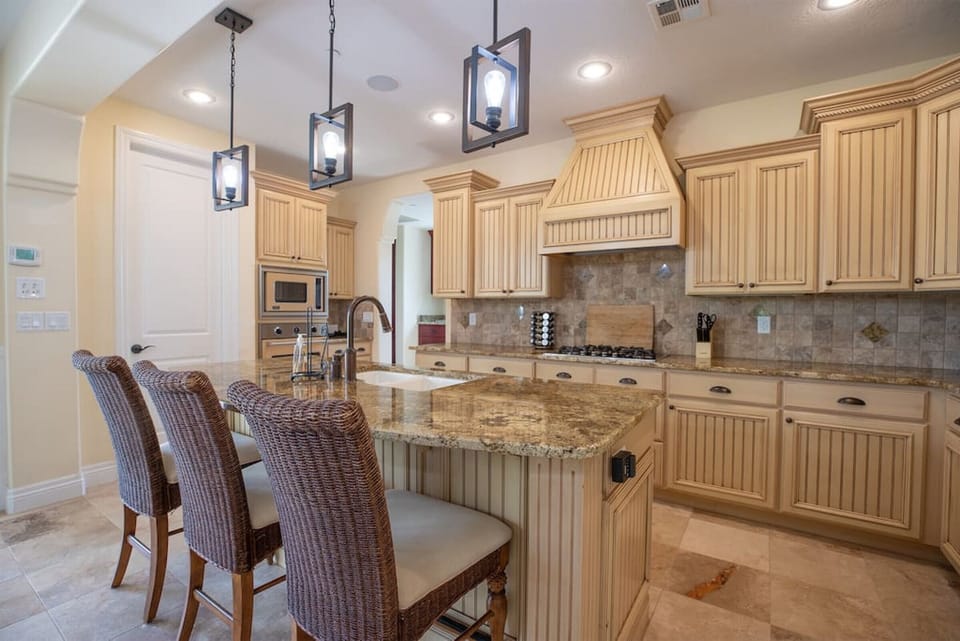 Kitchen island with seating for 3