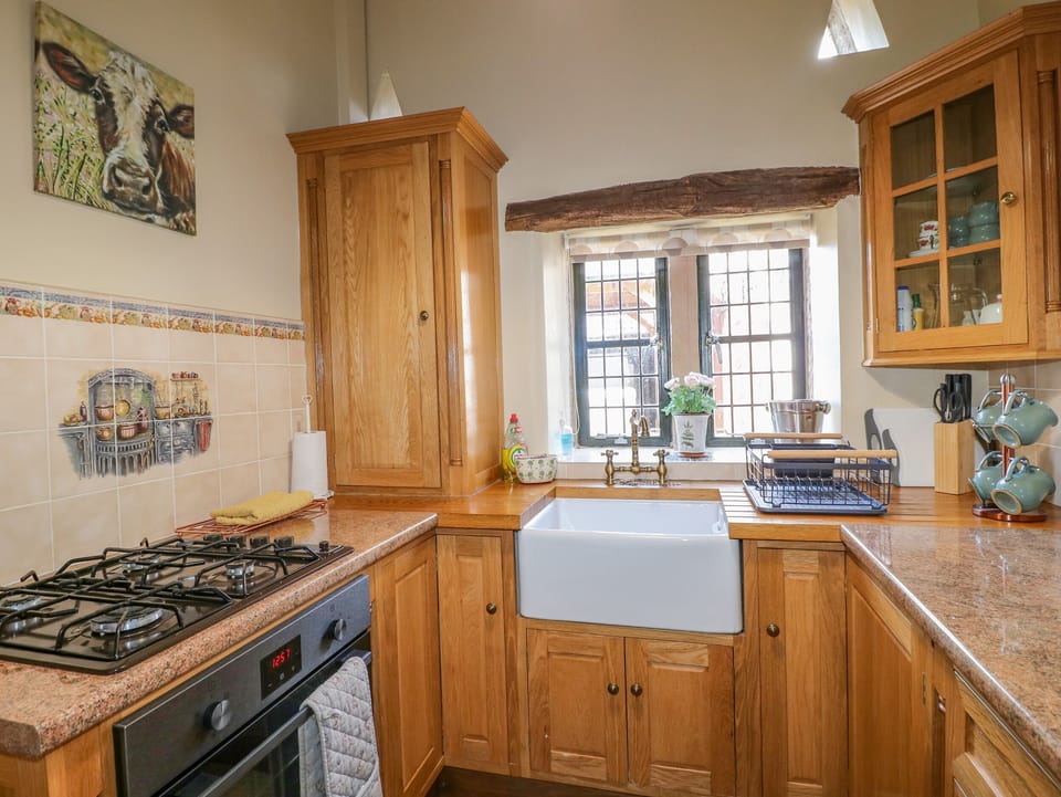 Cottage | Interior