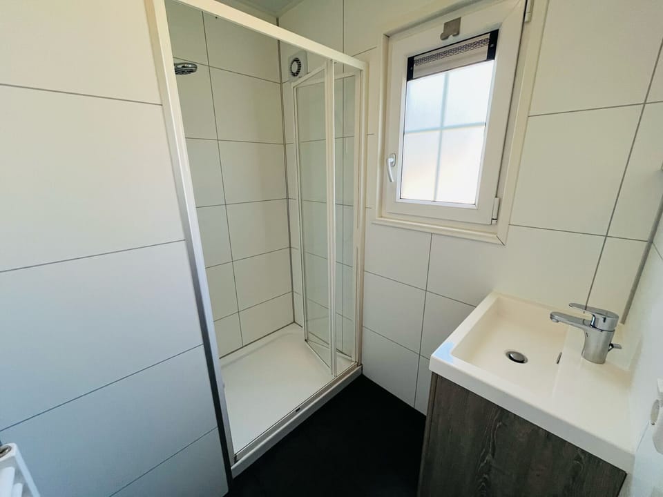 Bathroom Bospark 't Wolfsven 1583 - EEZZ