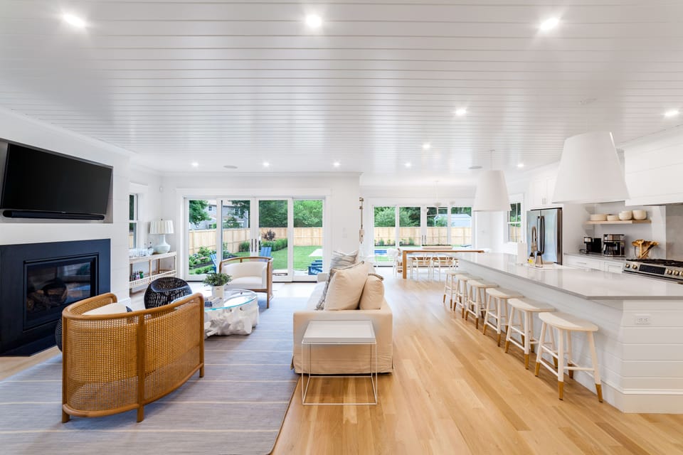 Spacious great room and kitchen