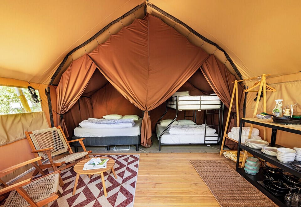 Exclusive Tent | Bed sheets