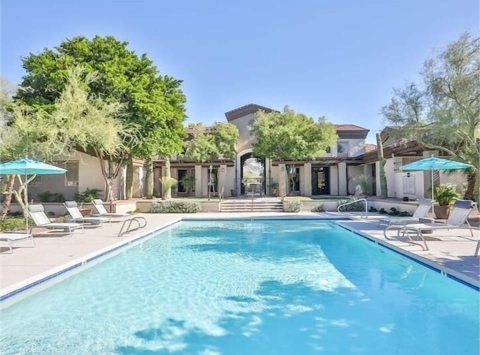 Resort Style Pools