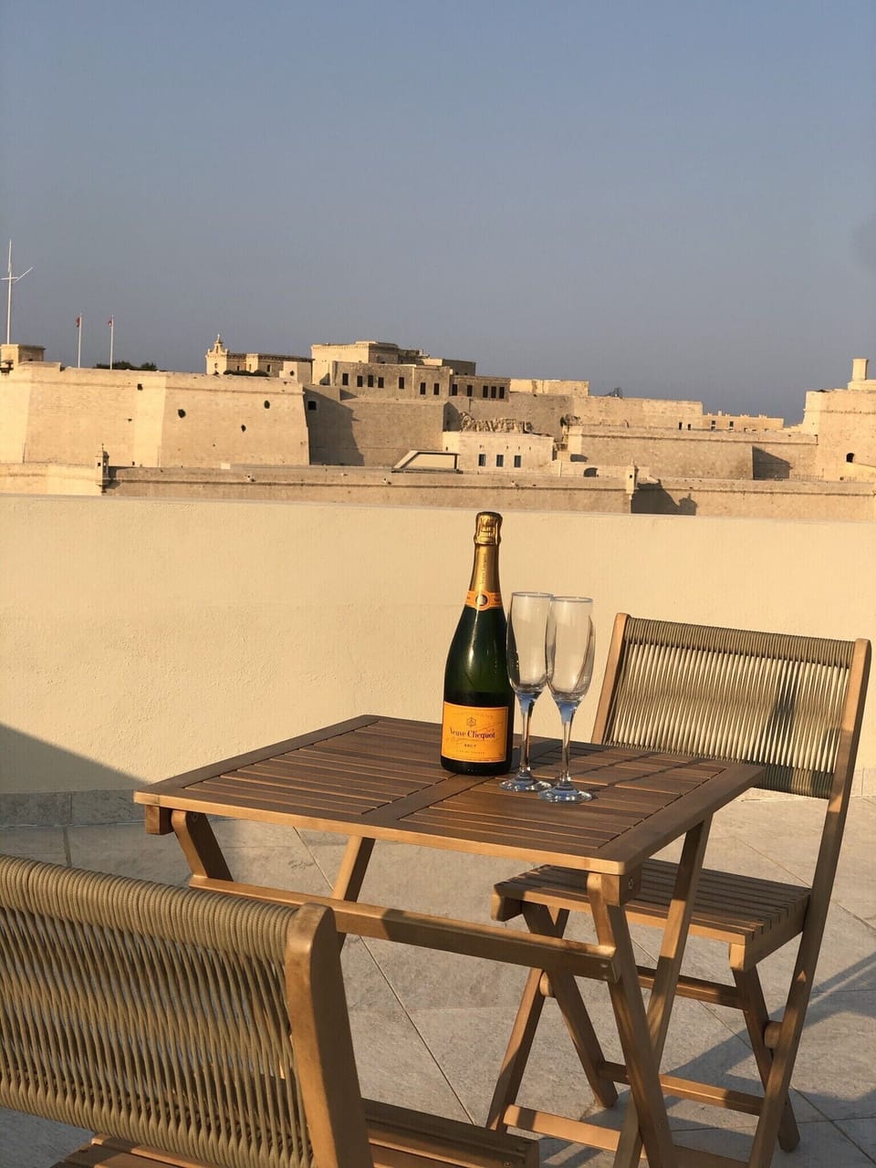 Sunset drinks on the roof terrace? 