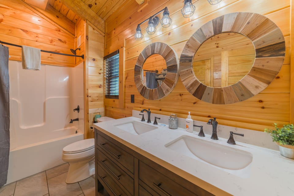 Upstairs bathroom 