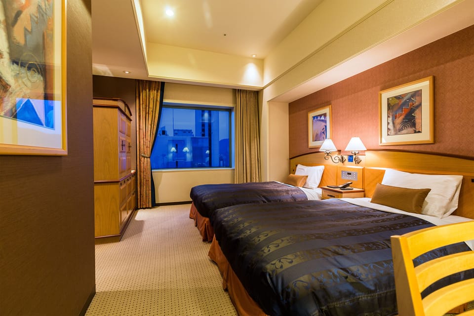 In-room safe, desk, blackout drapes, iron/ironing board (on request)