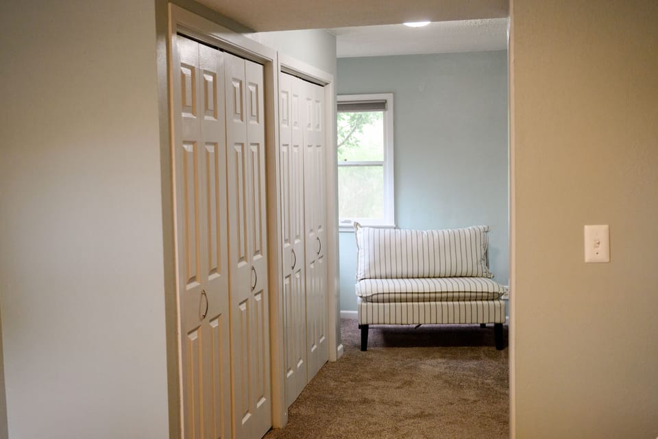 Master bedroom sitting area