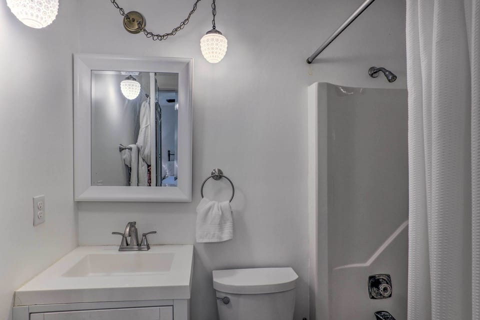 En-Suite Bathroom