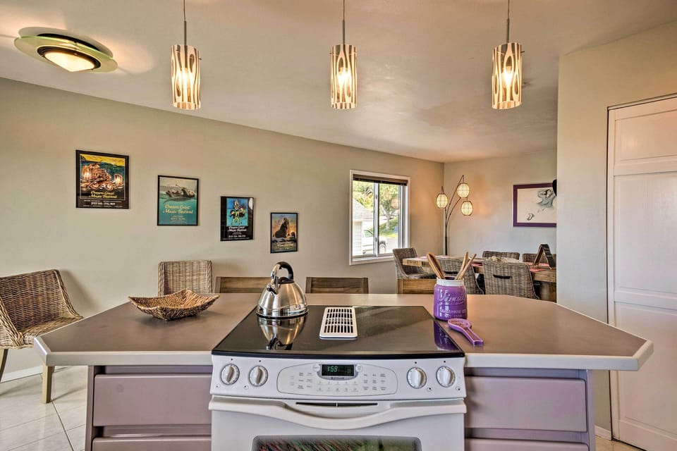 Fully Equipped Kitchen | Complimentary Spices | Toaster