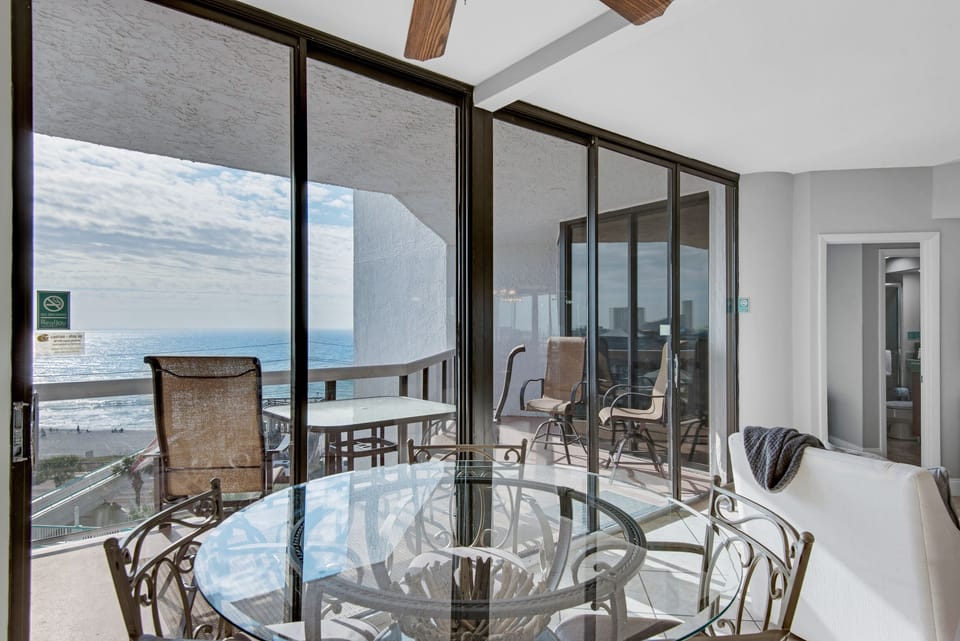 Dual hot tubs and pool at Surfside