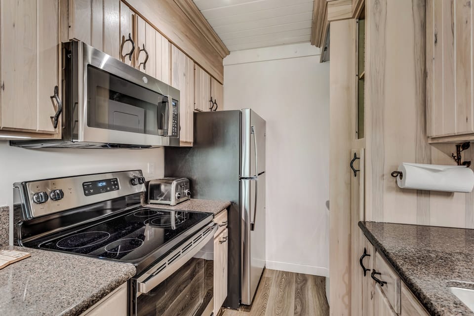 Renovated full kitchen