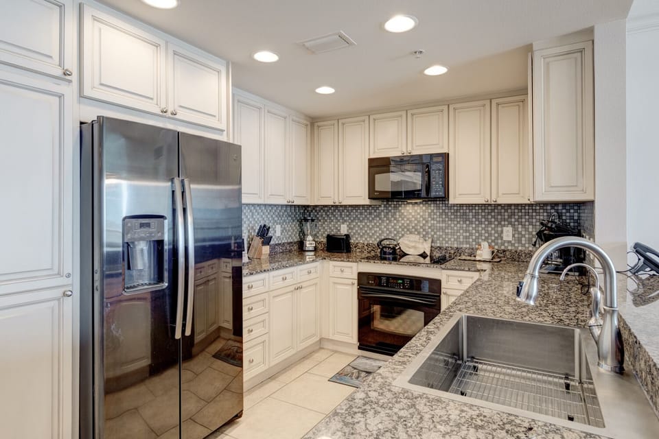 New Kitchen Sink and RO Water at sink
Full condo water filtration system