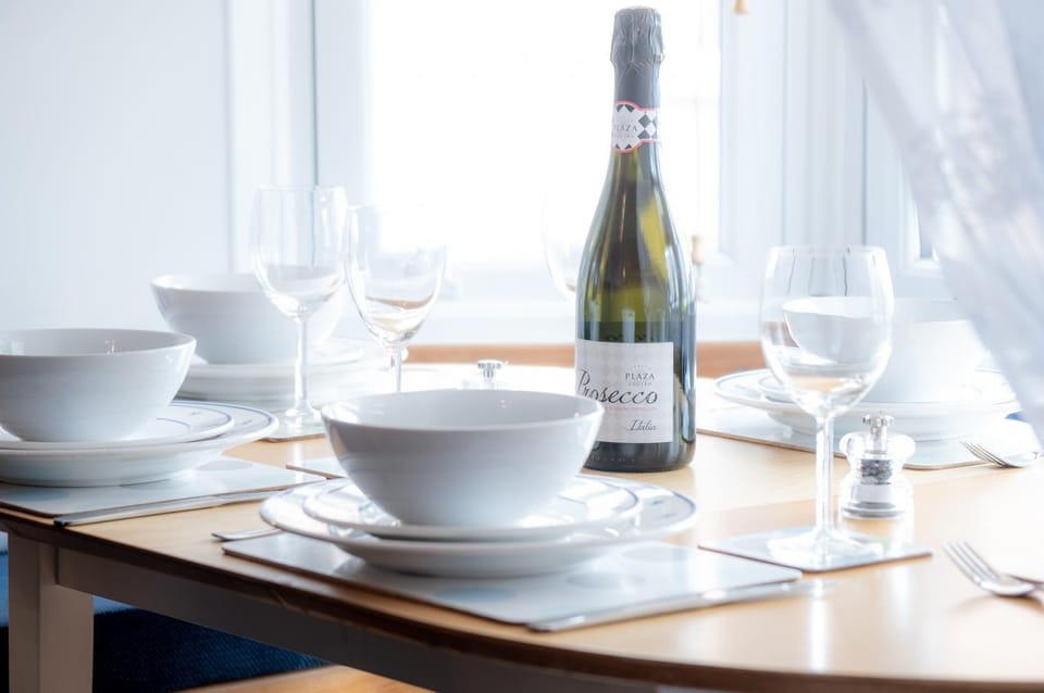 Starfish Apartment - 2 Bedroom Apartment - Tenby (4483)