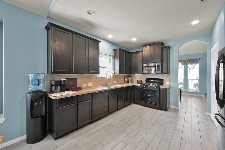 Large kitchen. Well stocked…”I absolutely love the open kitchen and living room area” says one guest. 