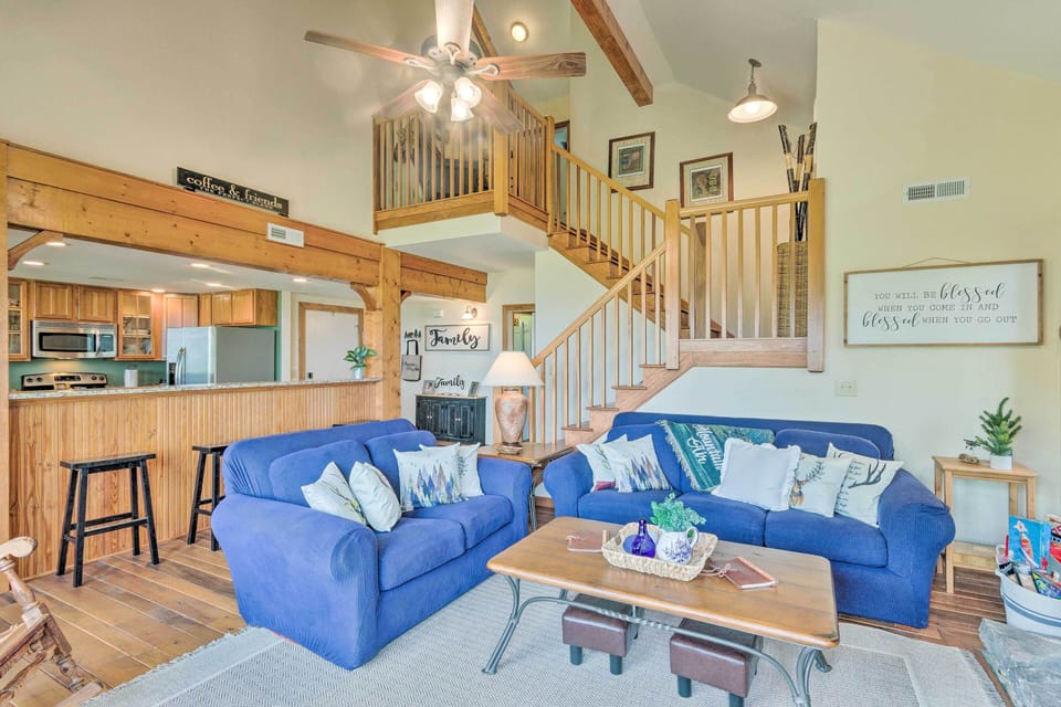 Living Room | Free WiFi | Board Games