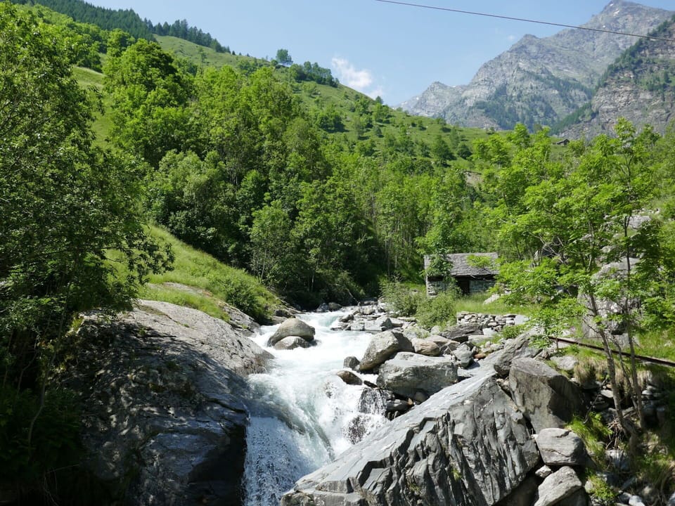 Mountainous Landforms, Water Resources, Nature, Watercourse, Mountain, Natural Landscape, Stream, Rock, Vegetation, Highland