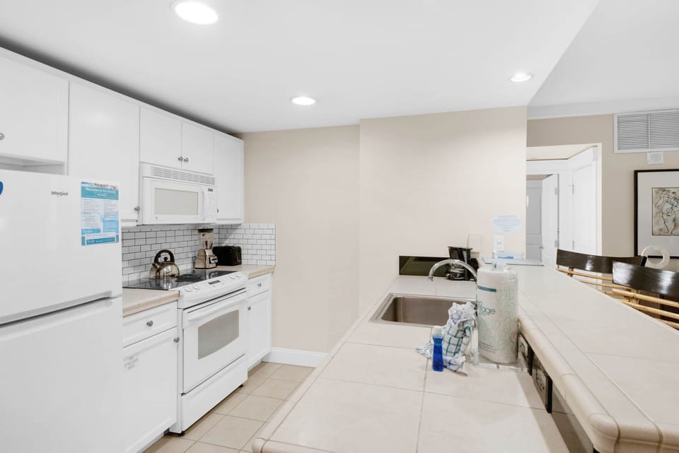 Kitchen has everything your chef needs