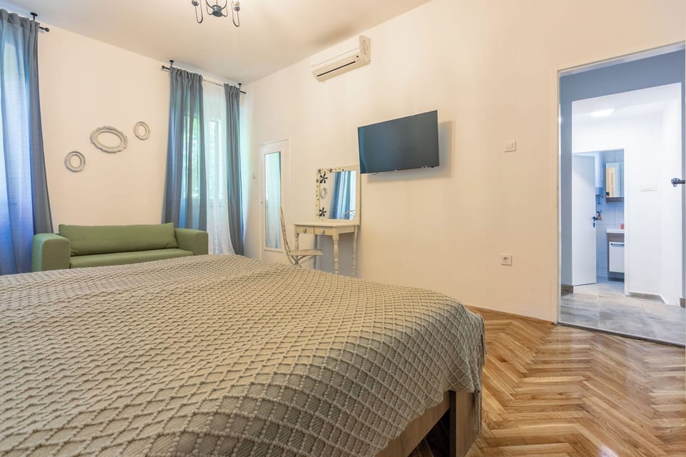 House Goldie House in Primorje-Gorski Kotar County