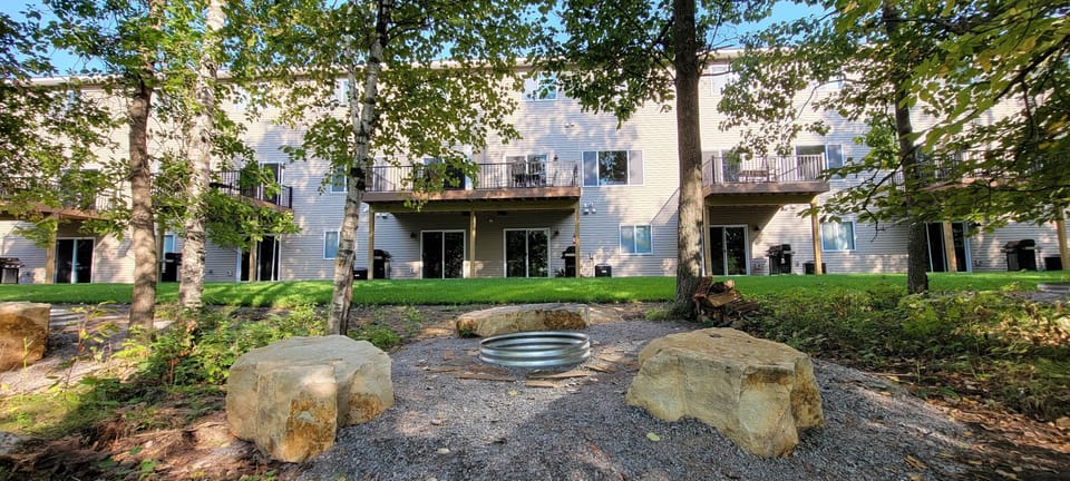 Blue Ox Guest House On Gull