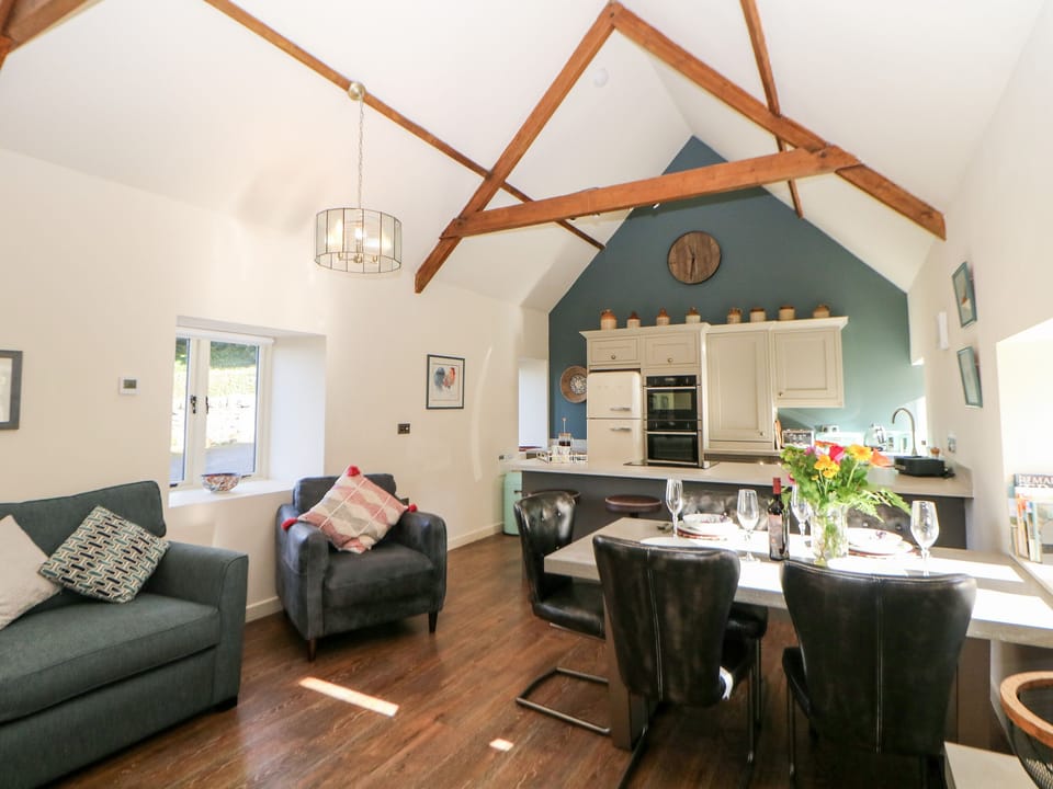 Cottage | Interior