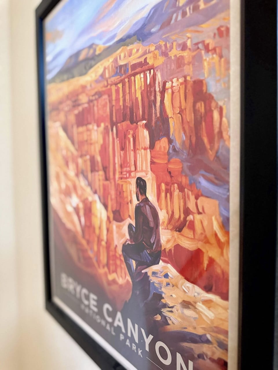 Vibrant Bryce Canyon National Park print adds a southern Utah touch to Kasa Kanab L6's decor.