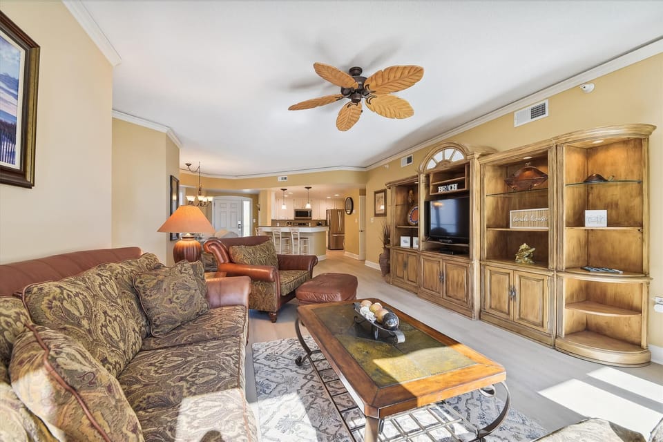 Living Room, Dining Area and Kitchen at 2313 Windsor II