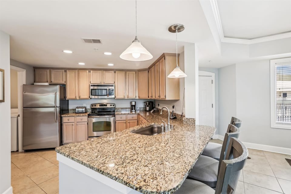 Kitchen at 2512 Windsor II
