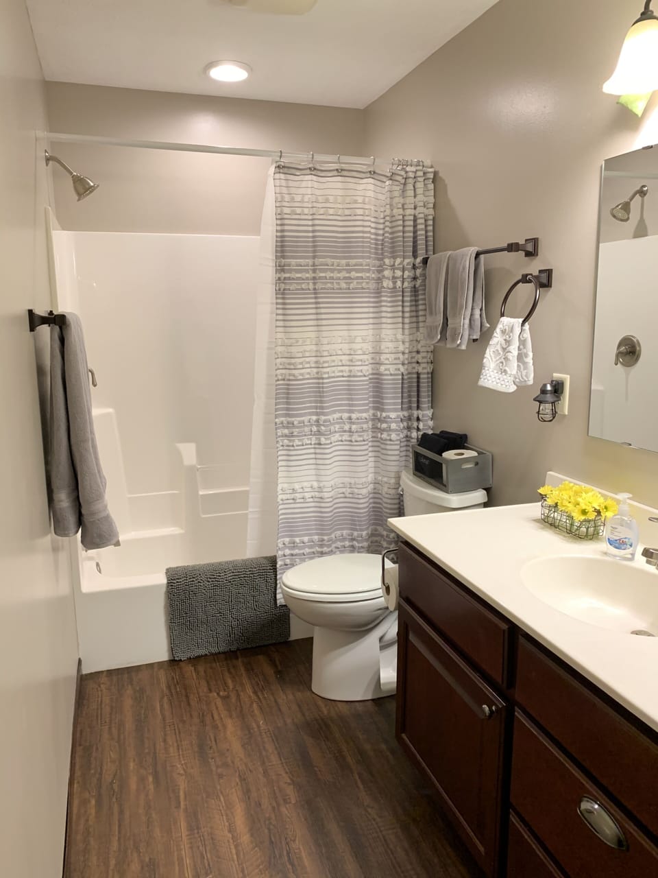 Main floor bath
