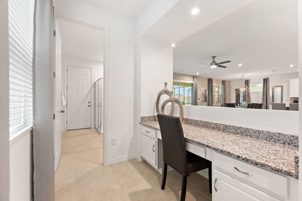 Mini working office with bathroom and overview of the living area