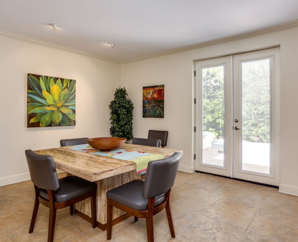 Open Dining Space