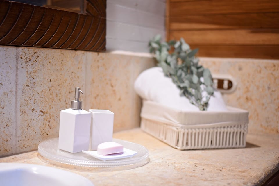 We offer bath towels and pool towels.